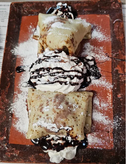 Palačinke sa sladoledom