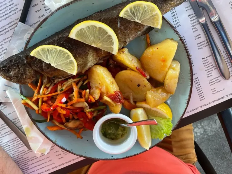 Trout with side dish_3